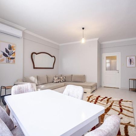Fully Equipped Cozy Home In Kadikoy Istanbul Eksteriør bilde