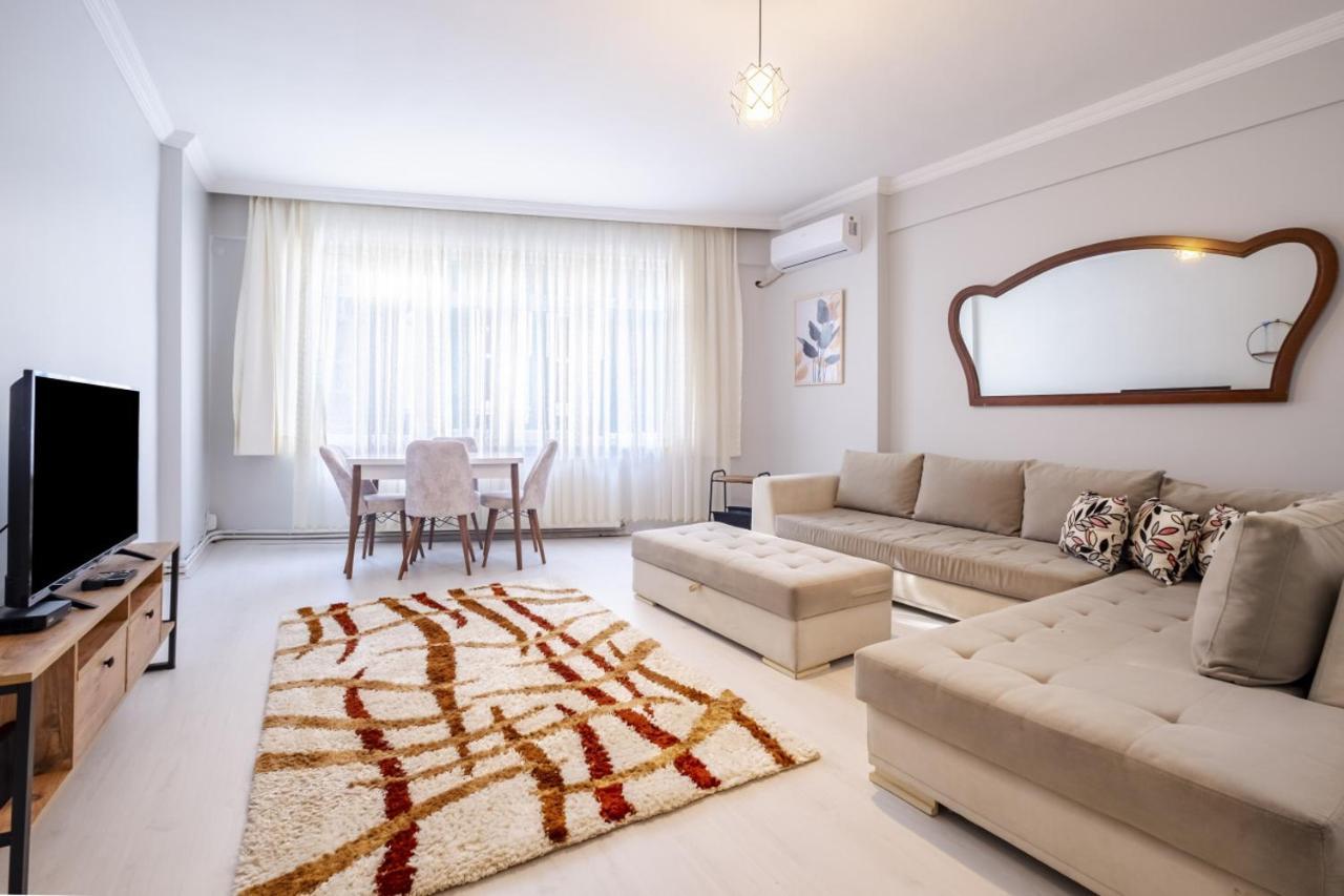 Fully Equipped Cozy Home In Kadikoy Istanbul Eksteriør bilde